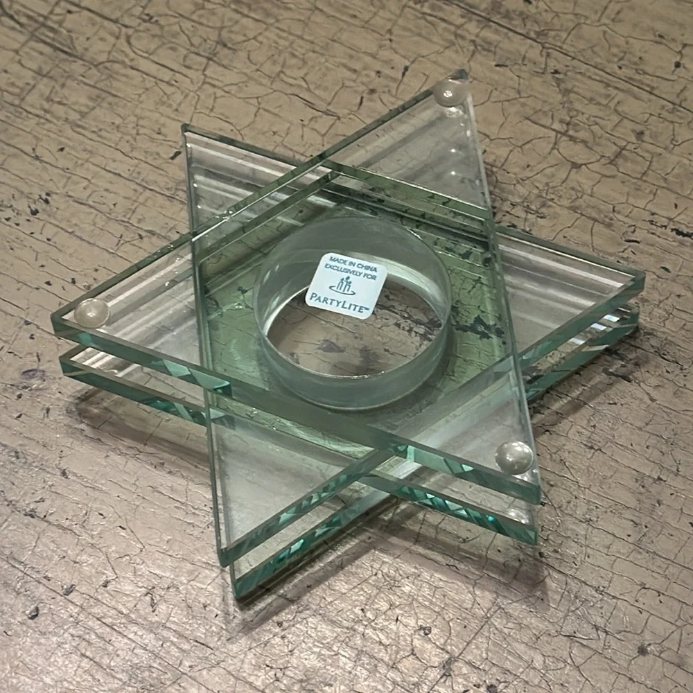 PartyLite Stratus Star Glass Tealight Holder - Picture 8 of 10